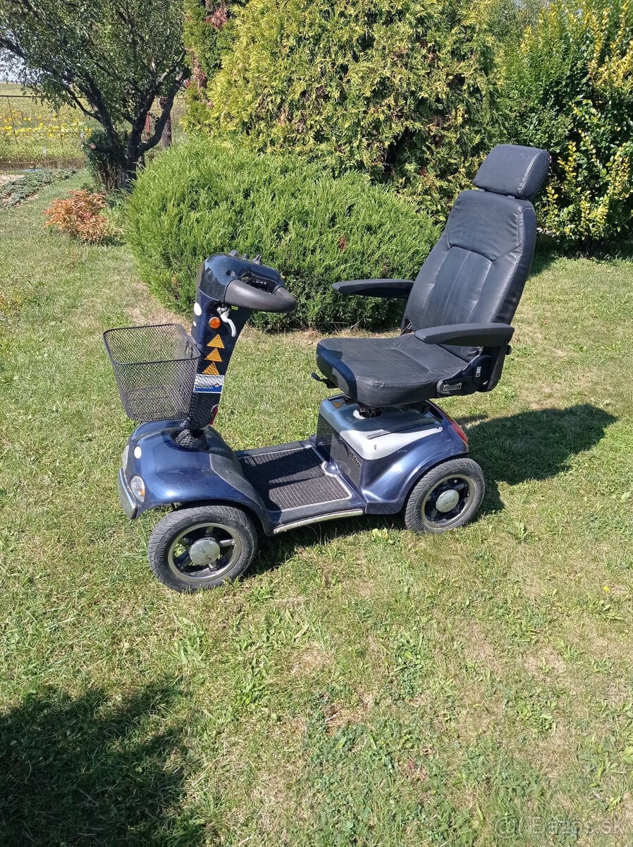 Elektricky skuter pre seniorov