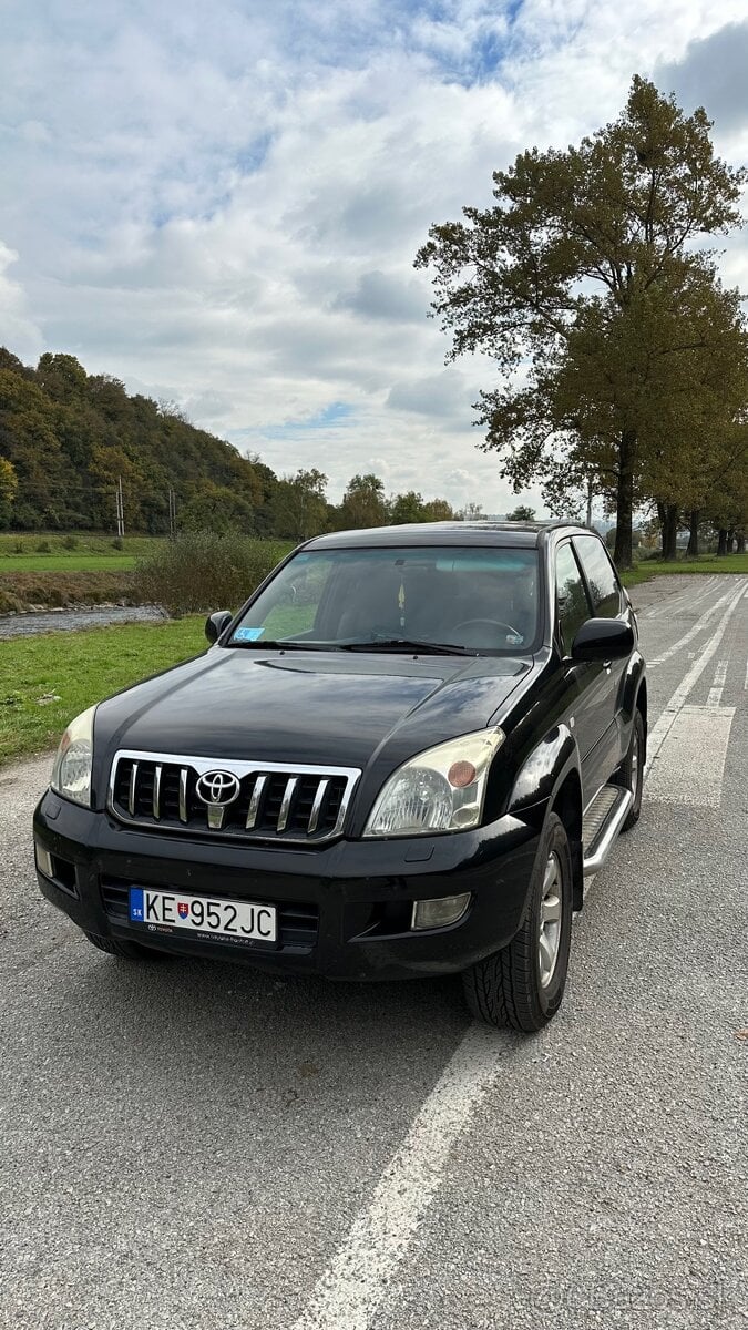 Toyota Land Cruiser 120 3,0 D AT