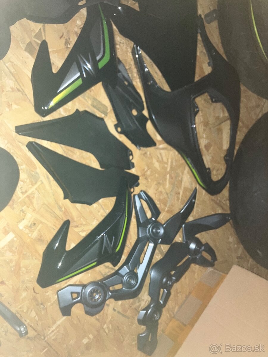 Kawasaki Z 900 2018 plasty
