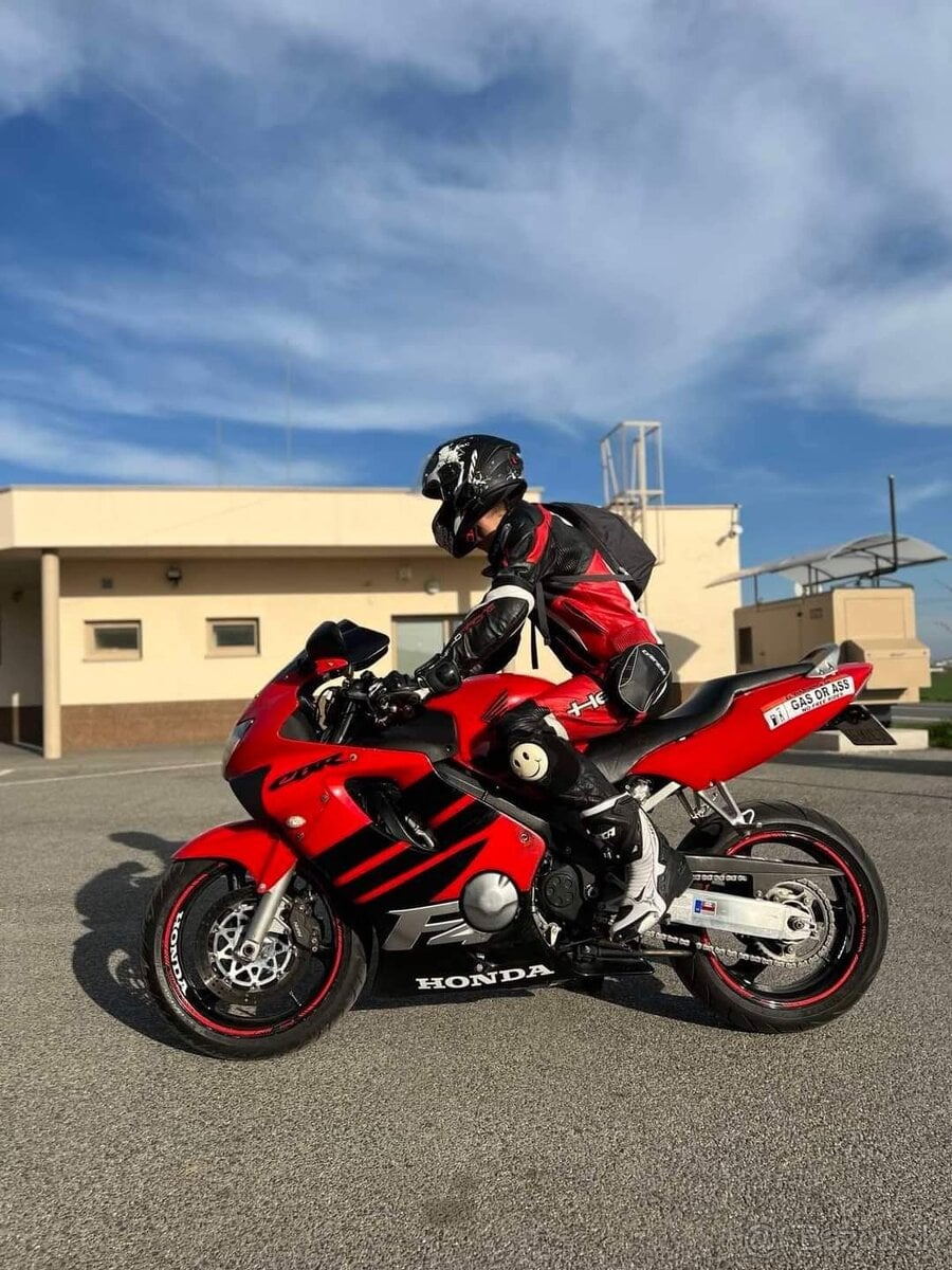 Honda cbr600 f4 v tp 25kw