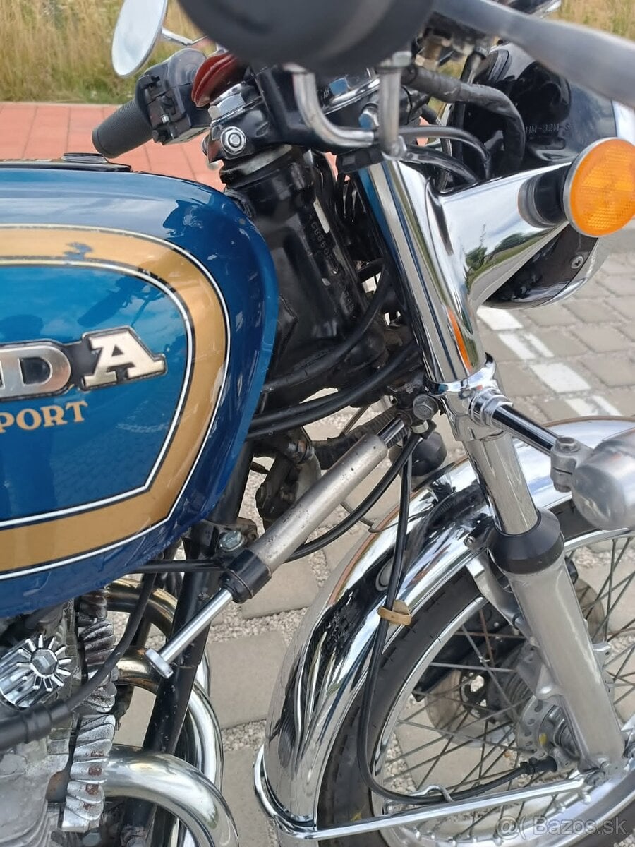 Honda CB 550 F2 super sport