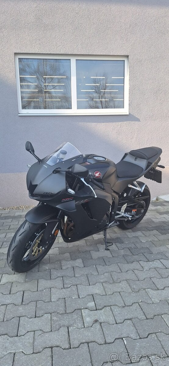 Honda CBR600RR 2024