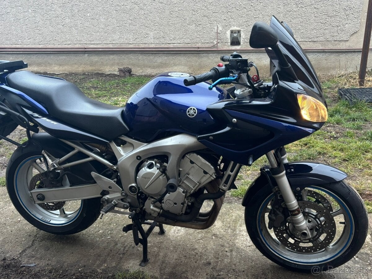 YAMAHA FZ6 FAZER r.v 2004
