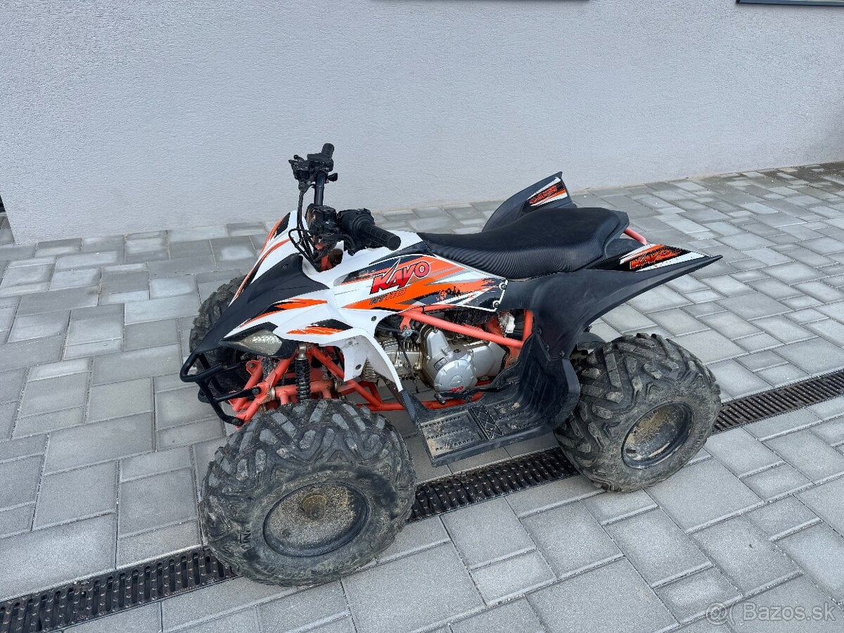 Detská štvorkolka KAYO 110 s príslušenstvom