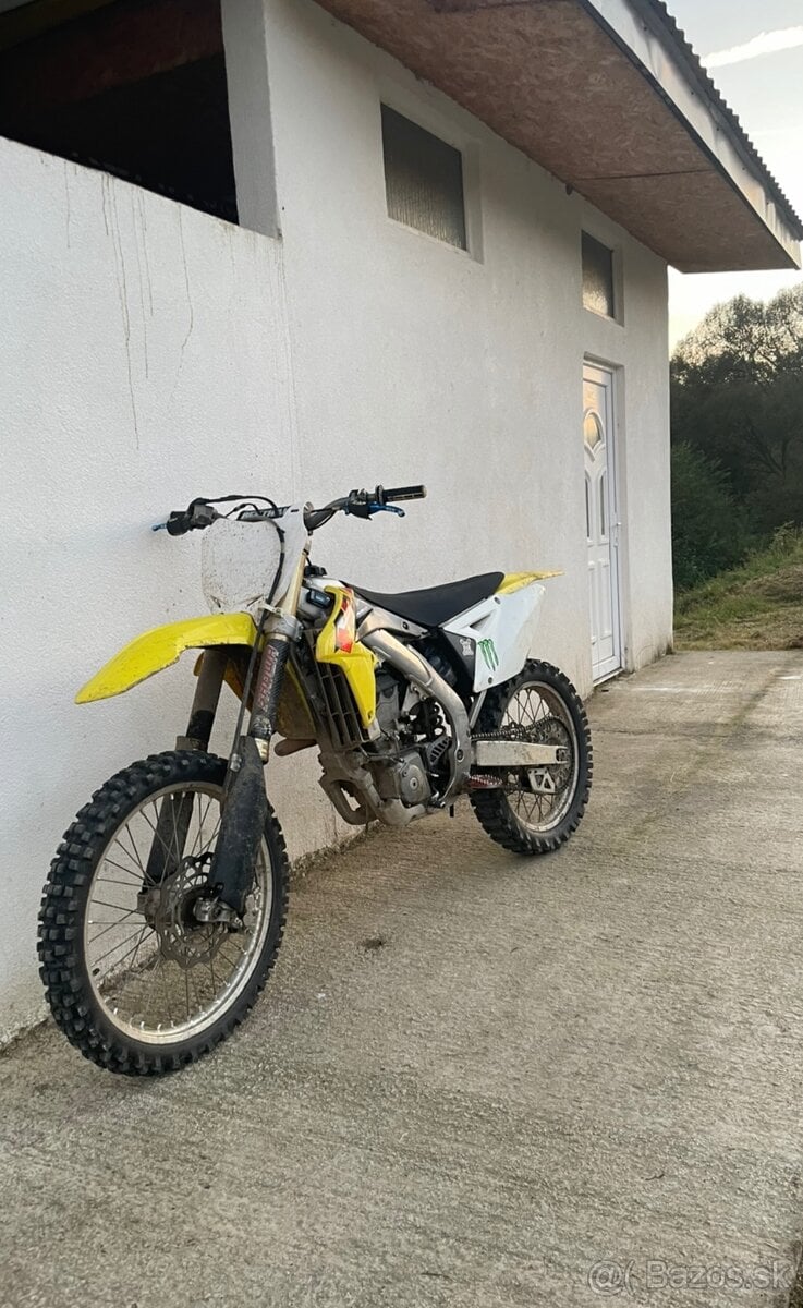 Suzuki Rmz450