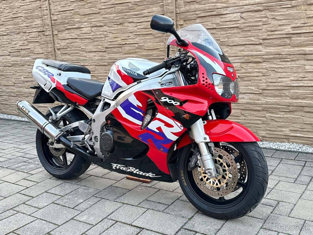 HONDA CBR 900 SC33