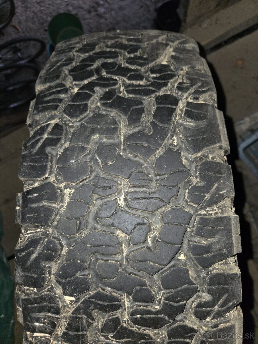 pneumatiky All-terrain