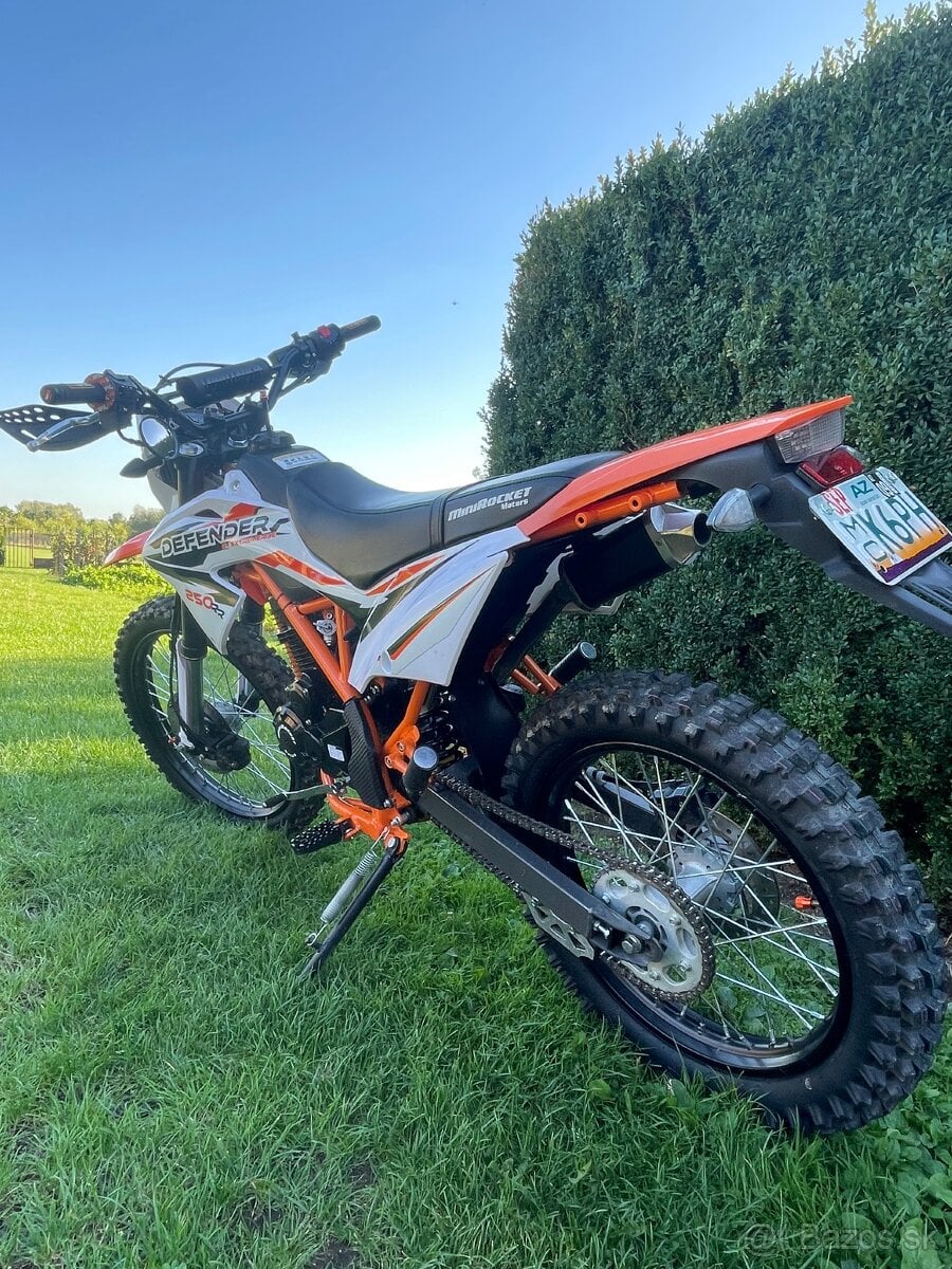 Minirocket defender 250rr