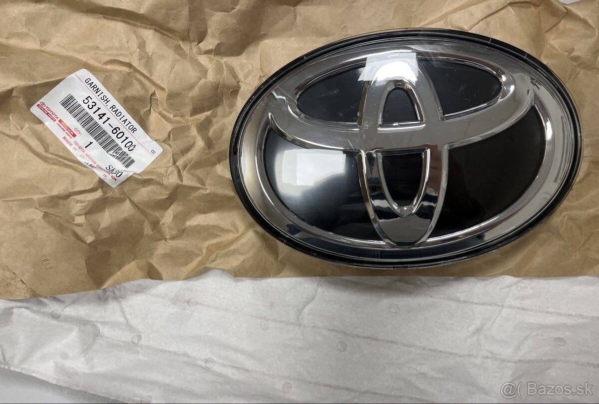 Predný znak Toyota Land Cruiser