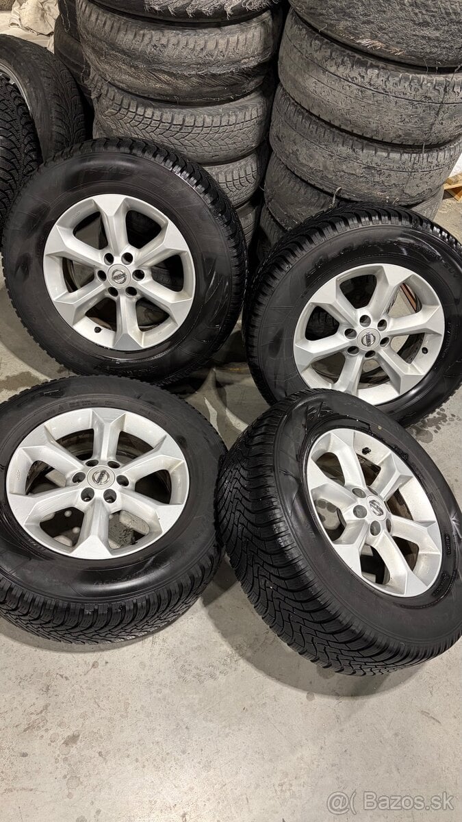 Nissan navara r17 5x114,3