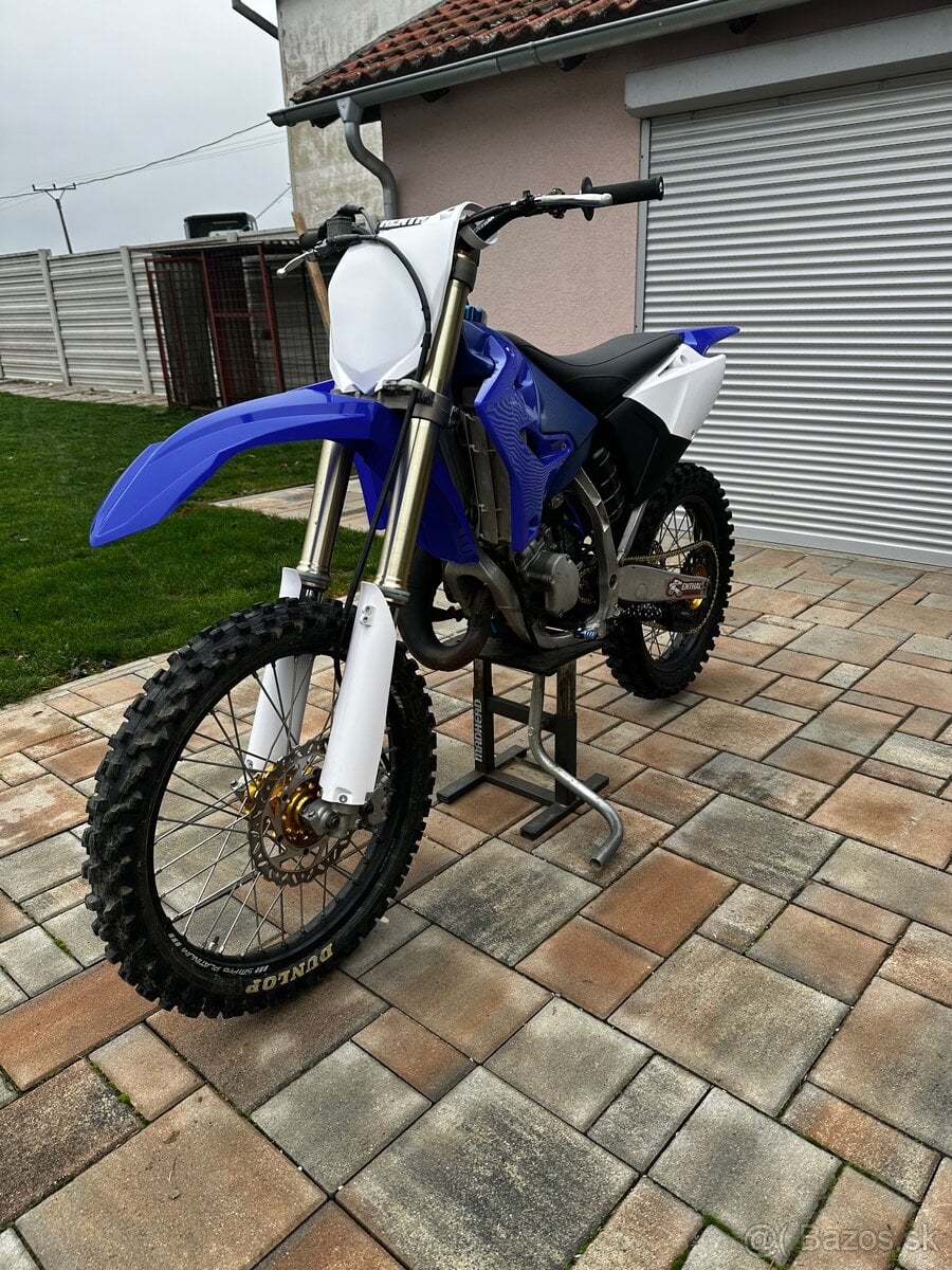 Yamaha YZ 125 – 2005