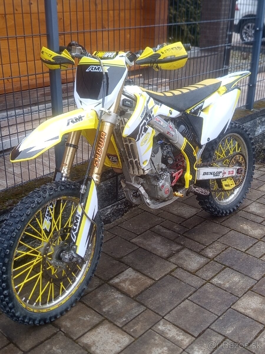 Suzuki rmz 250
