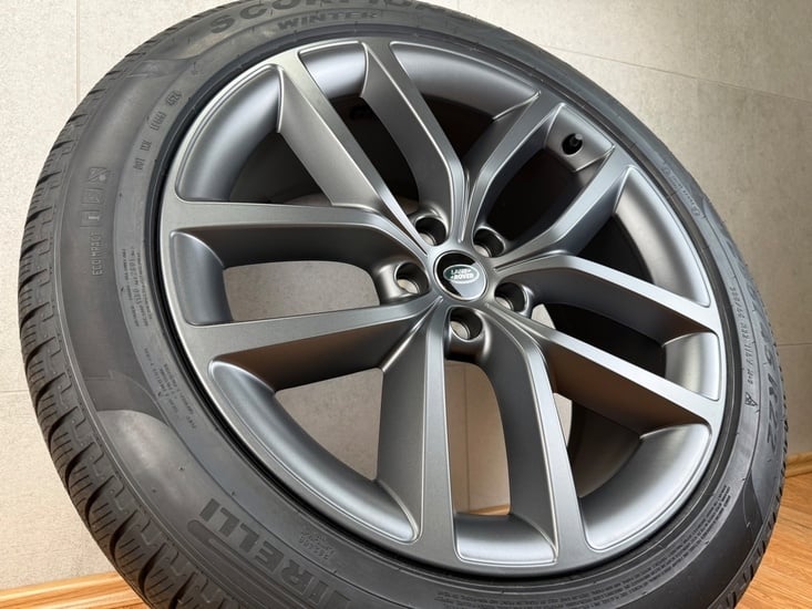 Originál zimní kolesa Range Rover Sport R22