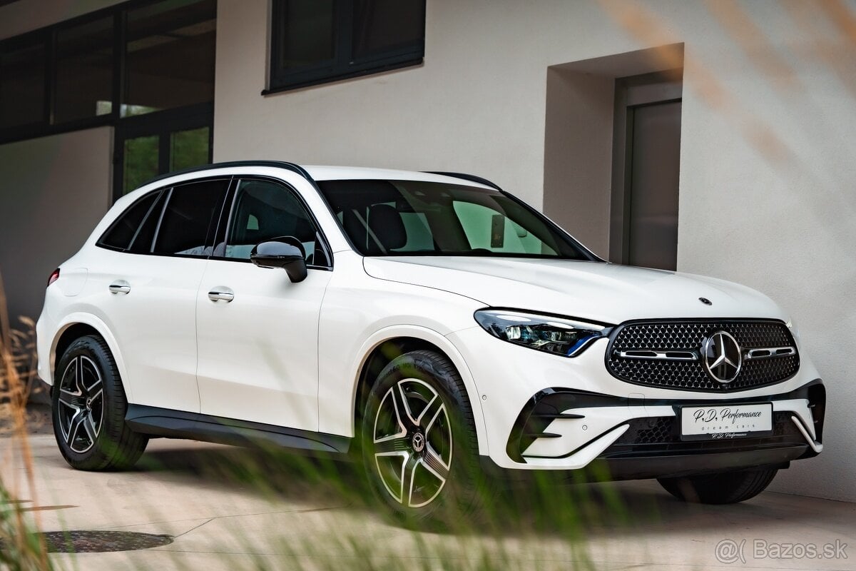 Mercedes-Benz GLC 220d 4Matic AMG Line / StarSelect+
