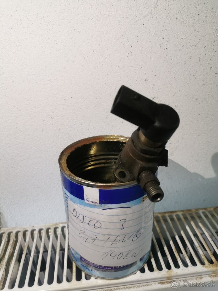 Predám 1ks vstrekovača land rover 3 / range rover sport 2.7