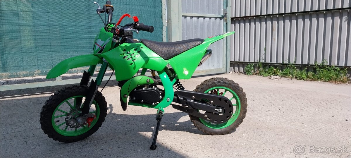 Predám málo použitú minicross 49cc 10 palcové kolesá
