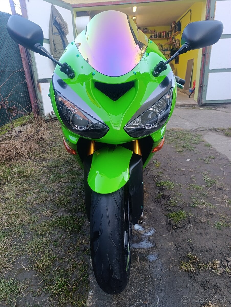 Kawasaki zx6r ninja