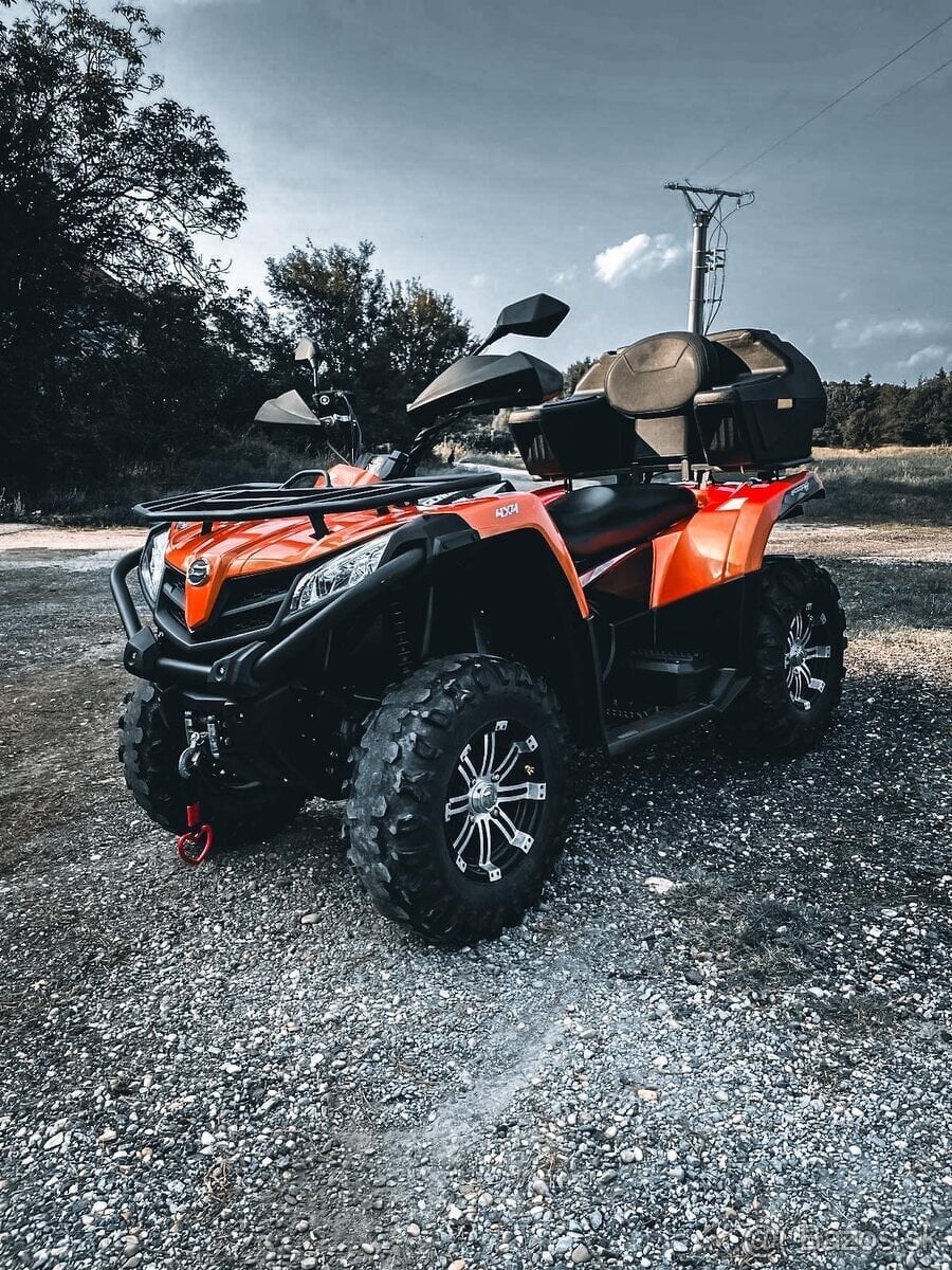 Predám štvorkolku CF MOTO 520