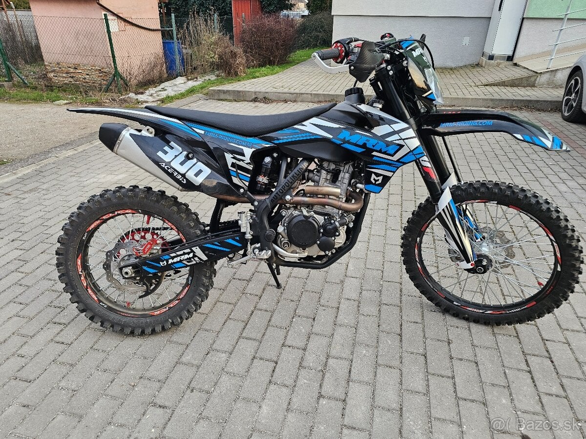 MRM 300 r.v.2025 s upraveným výkonom
