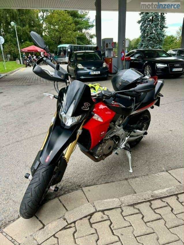 Aprilia Dorsoduro 750