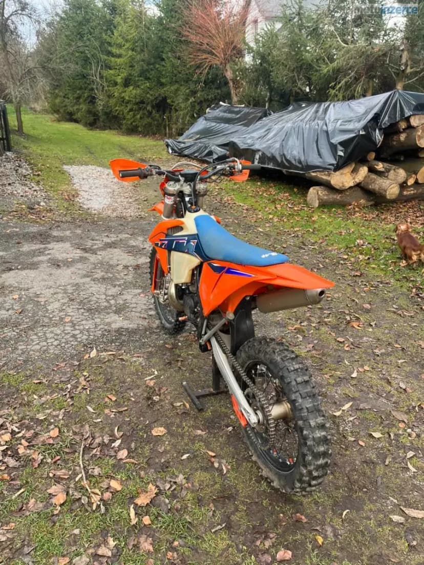 KTM 300