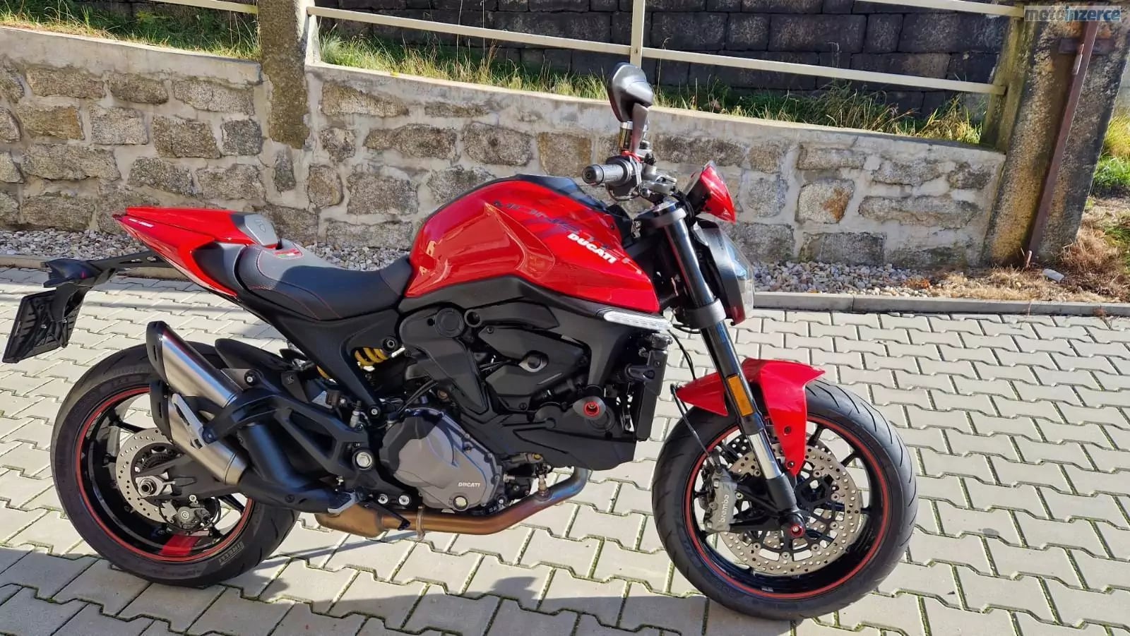 Ducati Monster