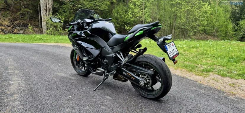 Kawasaki Ninja 1000 SX