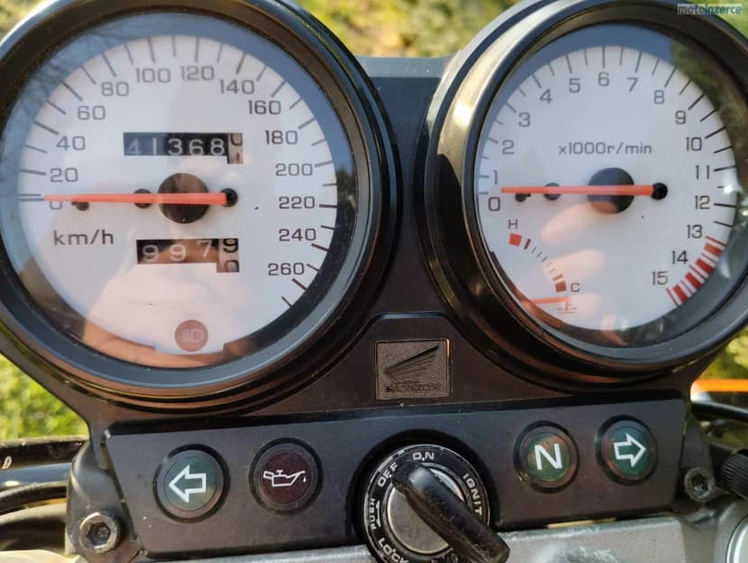 Honda CB 600 F Hornet