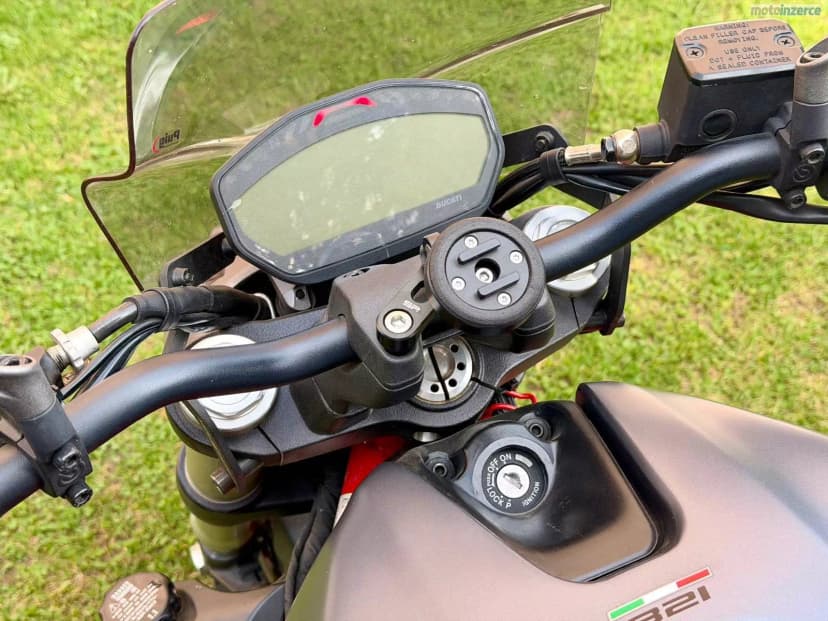 Ducati Monster 821