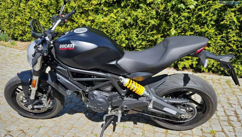 Ducati Monster 797