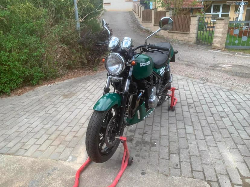 Kawasaki Zephyr 550
