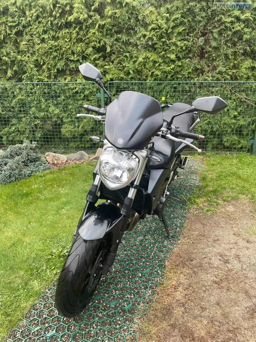 Yamaha FZ 6 N Fazer