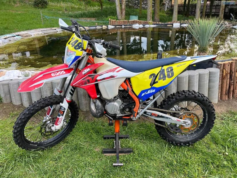 KTM 300 EXC SIX DAYS