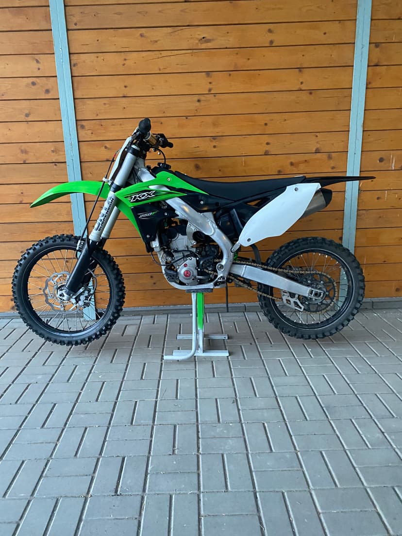 Kawasaki kxf 250 po go