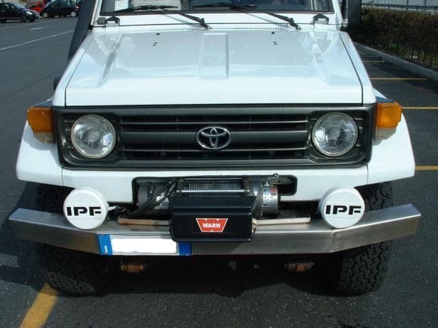 Toyota Land Cruiser HZJ73 4.2 TD - Dual Configuration (Road & Expedition)
