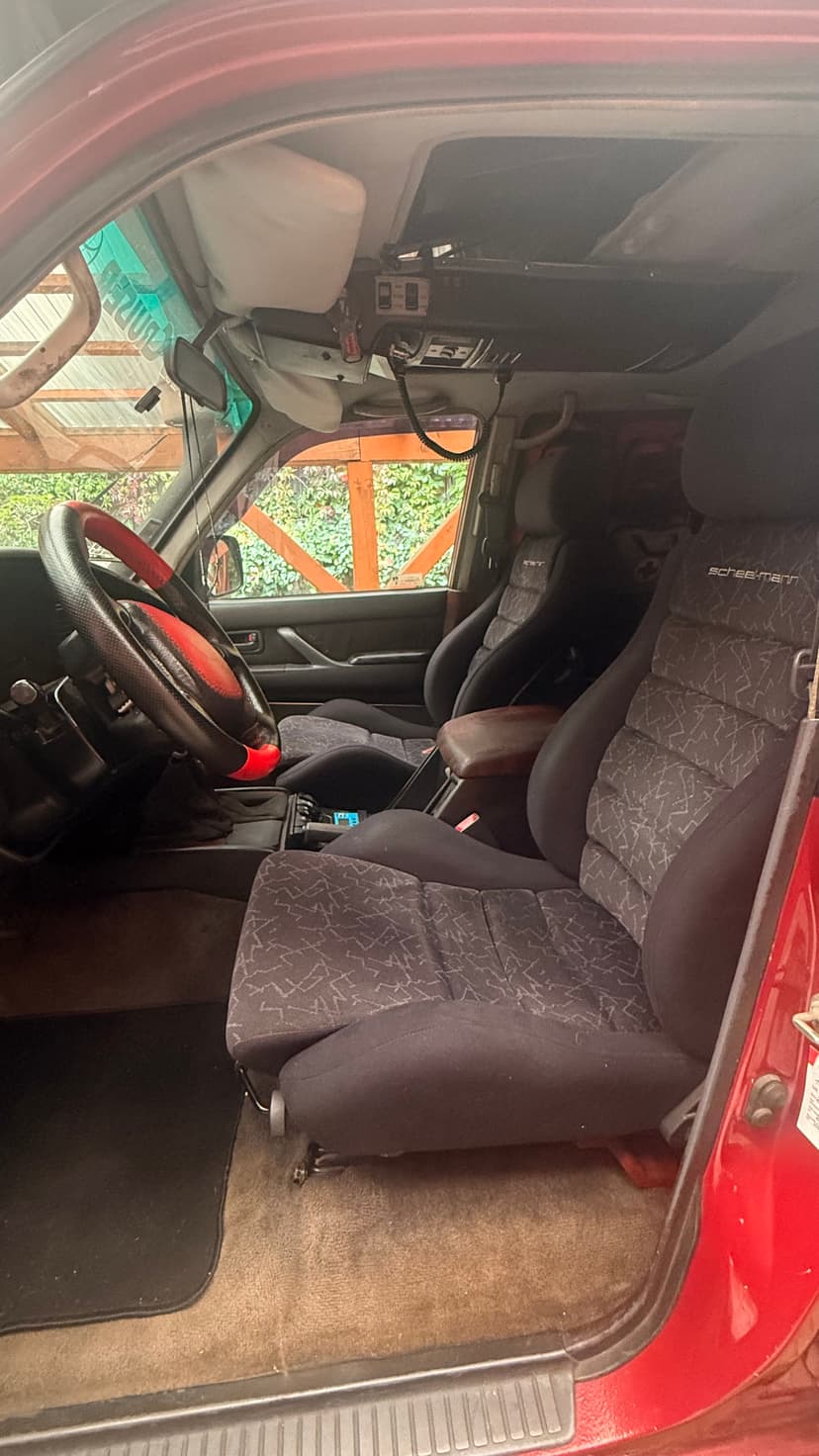 Toyota Land Cruiser HDJ 80