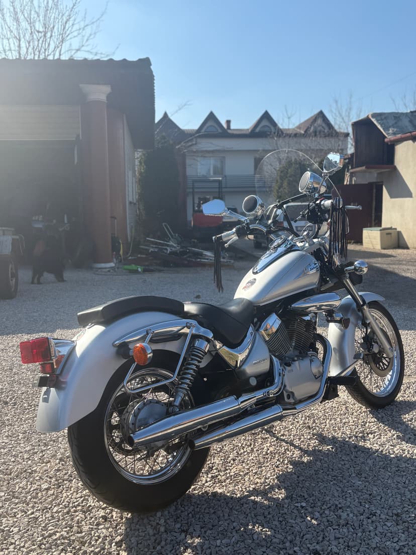 Suzuki Intruder 125