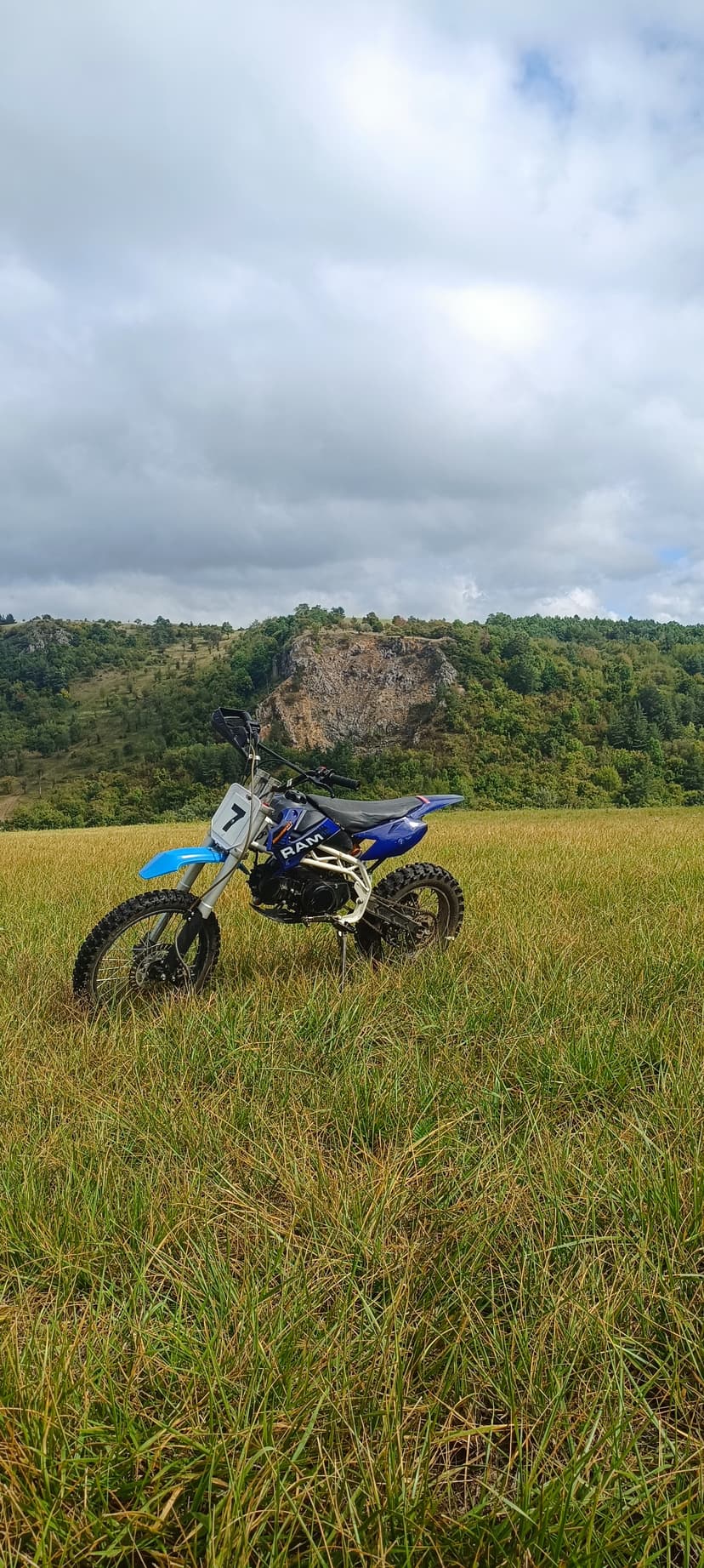 Pitbike 125 + náhradné diely