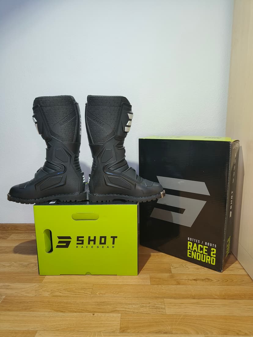 Enduro Boty Shot Race 2