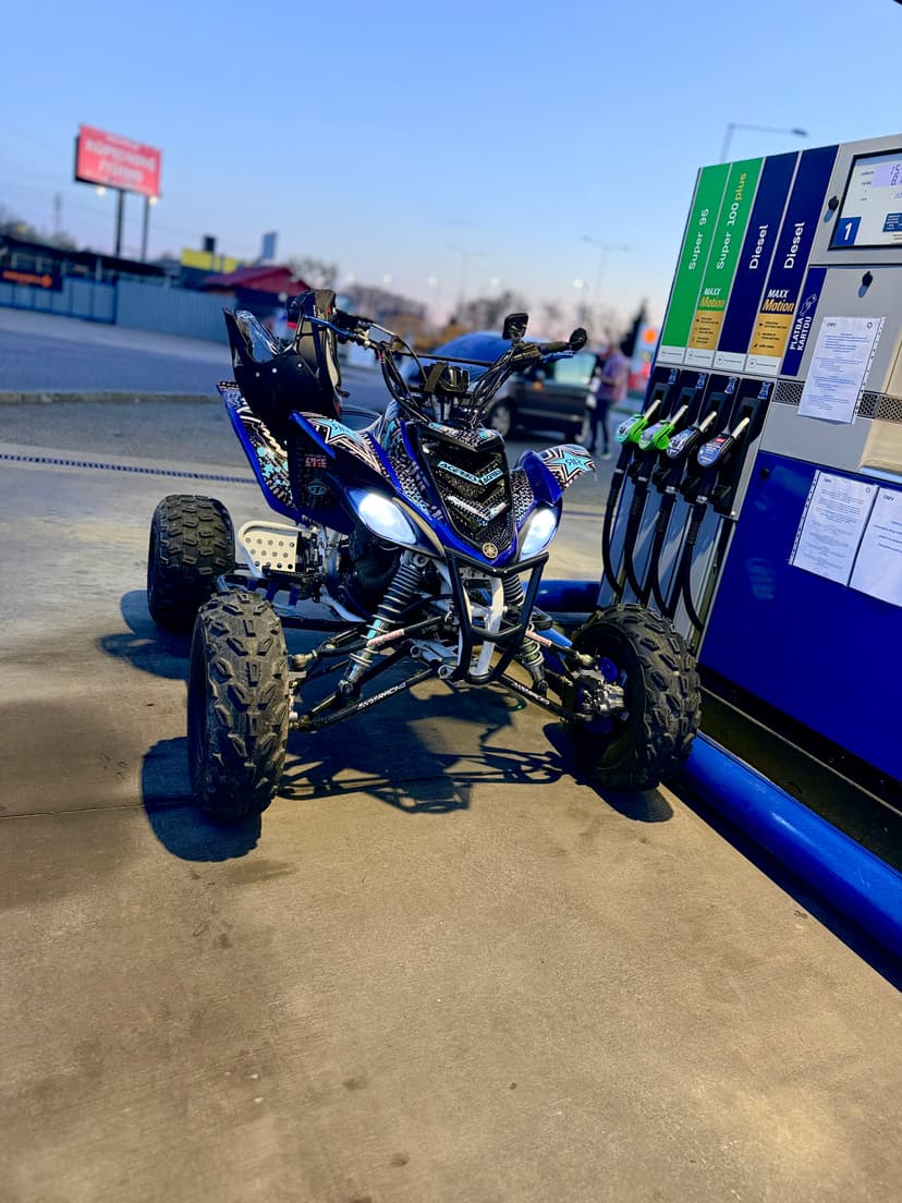Yamaha Raptor 660R