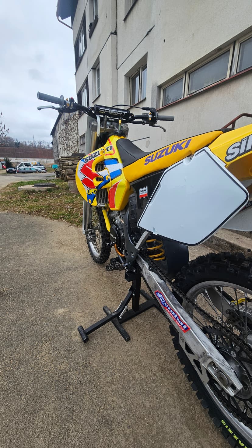 SUZUKI RM 125 1998