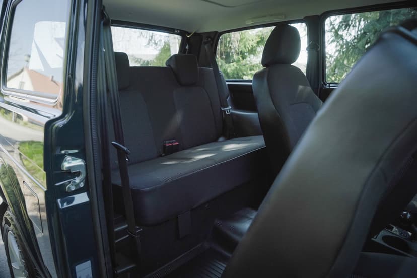 LADA NIVA LEGEND LUX A/C - 4x4, nové vozidlo, záruka 2 roky