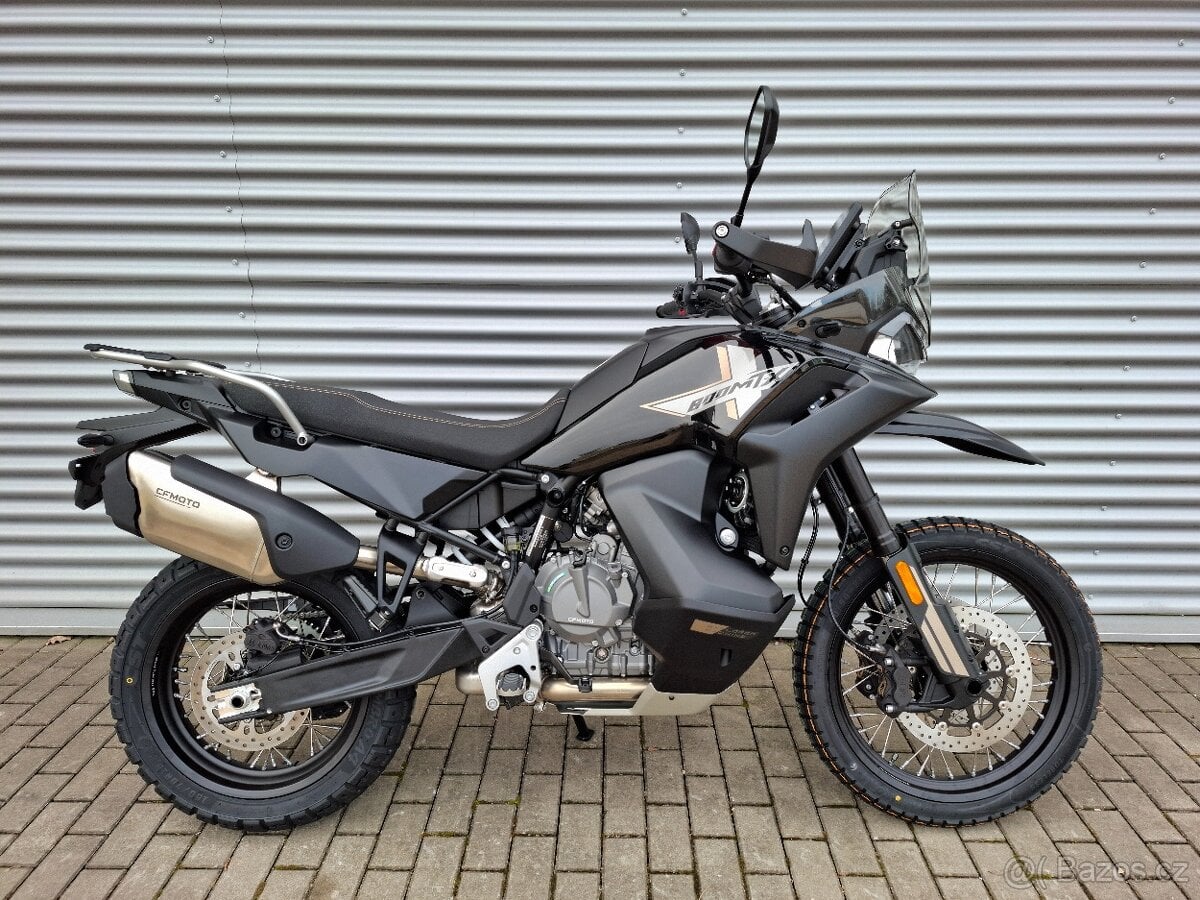 CFMOTO 800MT-X (ČERNÁ)