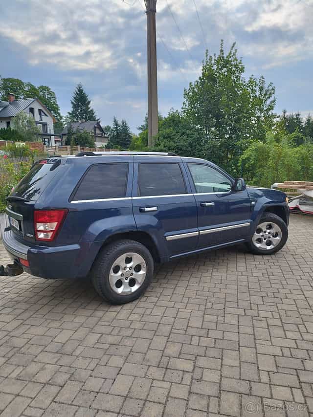Jeep Grand Cherokee 3.0 CRD Overland, 4 X 4, kůže, 201