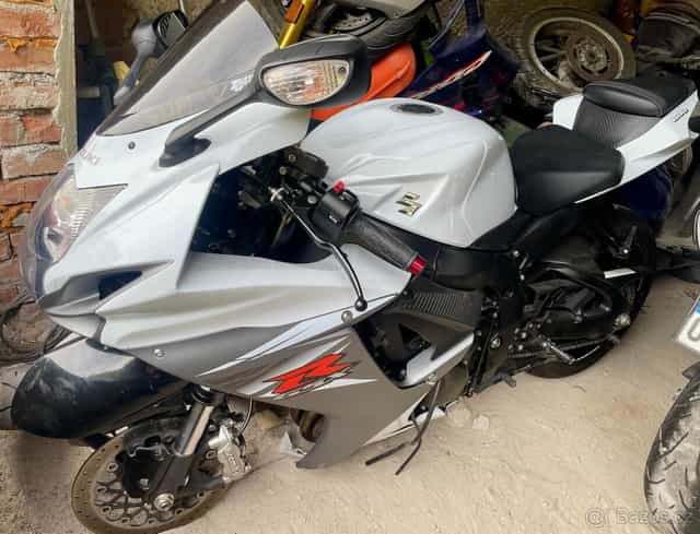 Suzuki Gsxr 600 2015 model 2011-2020 na náhradní díly
