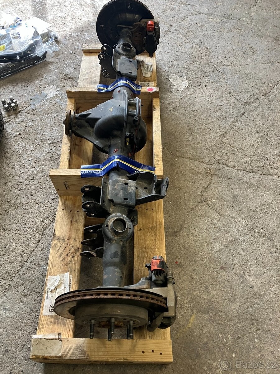 Zadní náprava Dodge Ram 1500 5.th gen.