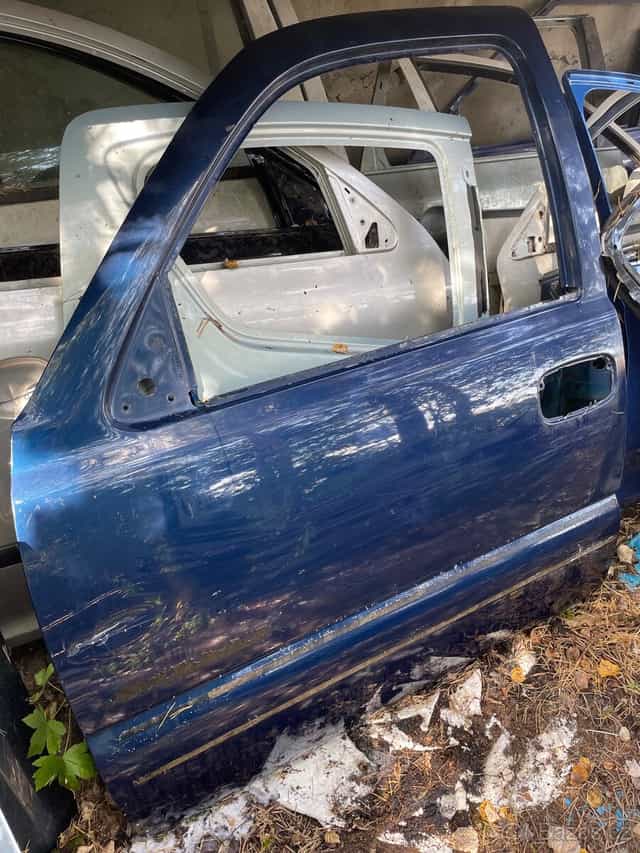 Chevrolet Tahoe dveře