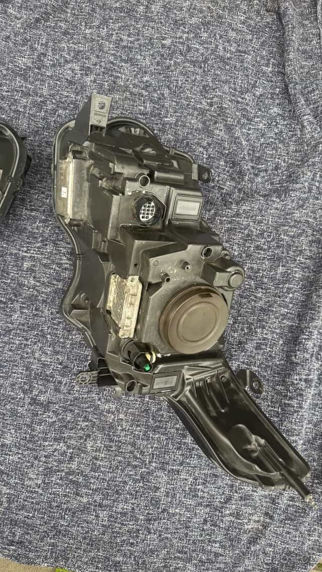 Predni svetla Land Rover Range Rover L405