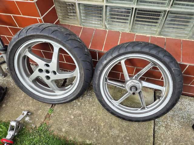 Honda VFR 800 FI 1998 - 2001 - kola