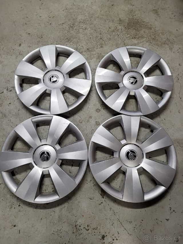 Poklice Škoda 15